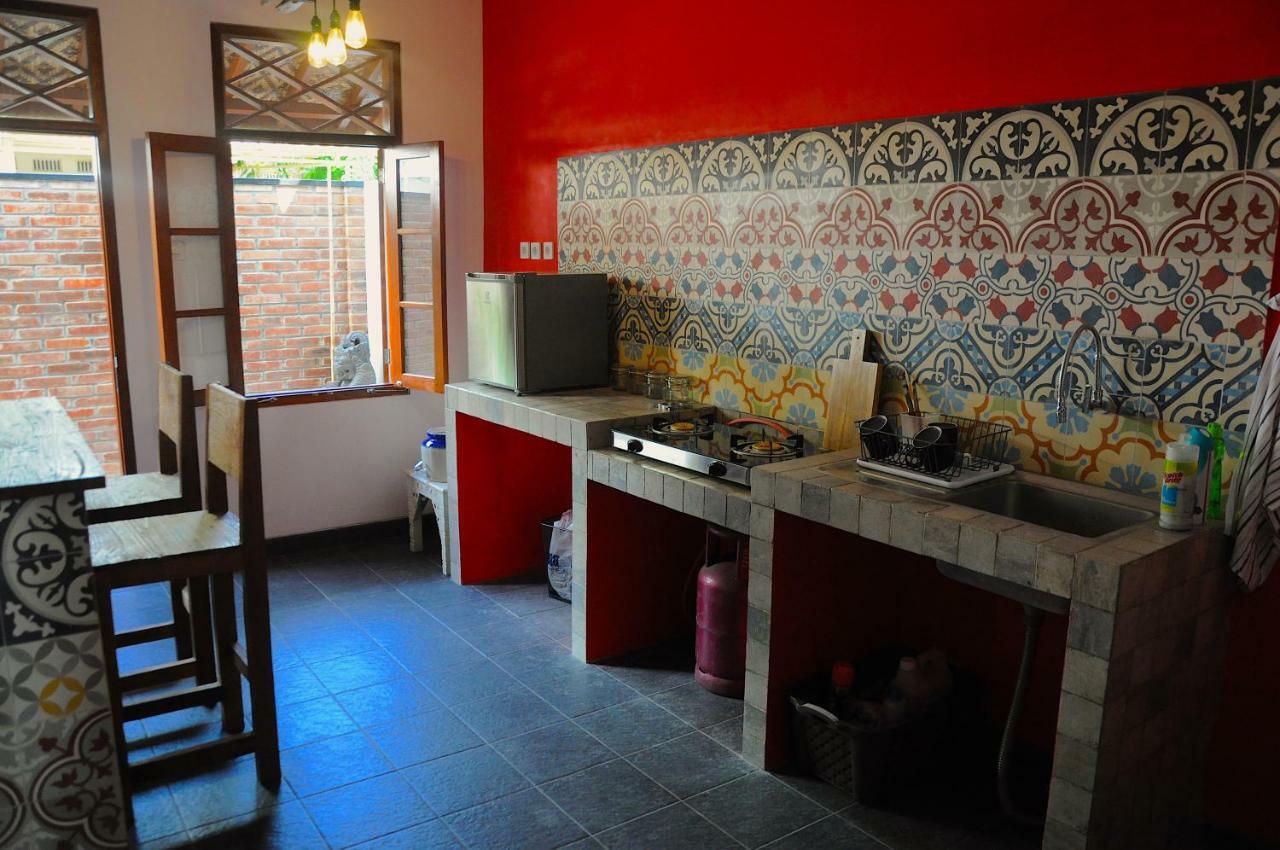 Villa Buddha Malioboro Джокьякарта Экстерьер фото